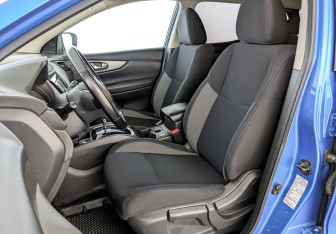 Подержанный автомобиль Nissan Qashqai 2021 года (20 фото)