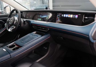 Подержанный автомобиль Voyah Free 2023 года (9 фото)