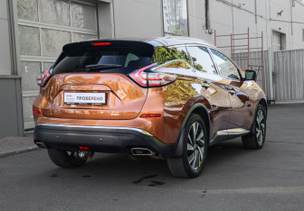 Подержанный автомобиль Nissan Murano Suv 2017 года (4 фото)
