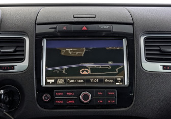 Подержанный автомобиль Volkswagen Touareg 2013 года (17 фото)