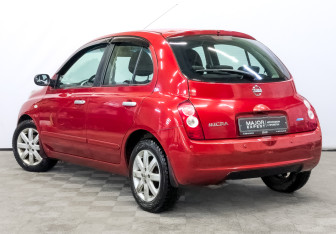 Подержанный автомобиль Nissan Micra Hatchback 2009 года (7 фото)
