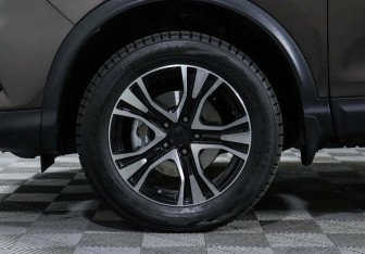 Подержанный автомобиль Nissan Qashqai 2021 года (5 фото)