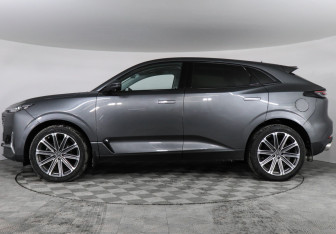 Подержанный автомобиль Changan UNI-K 2023 года (8 фото)