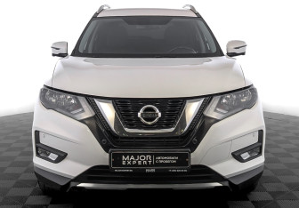Подержанный автомобиль Nissan X-Trail 2018 года (2 фото)