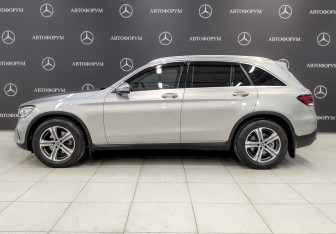 Подержанный автомобиль Mercedes-Benz GLC Coupe 2021 года (8 фото)