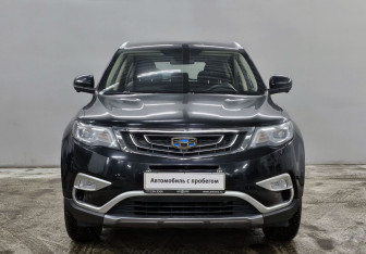 Подержанный автомобиль Geely Atlas 2021 года (2 фото)