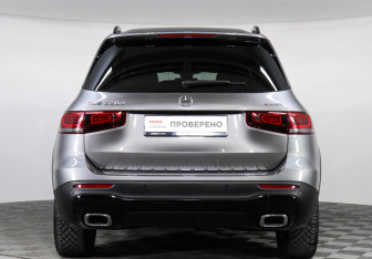 Подержанный автомобиль Mercedes-Benz GLB 2021 года (6 фото)