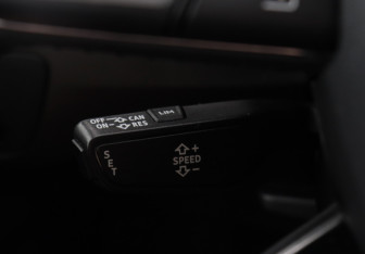 Подержанный автомобиль Audi Q7 2016 года (18 фото)