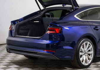 Подержанный автомобиль Audi A5 Liftback 2019 года (20 фото)