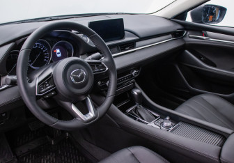 Подержанный автомобиль Mazda 6 Sedan 2023 года (9 фото)
