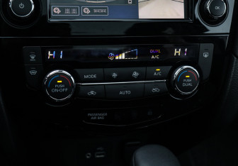 Подержанный автомобиль Nissan Qashqai 2021 года (21 фото)
