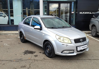 Подержанный автомобиль Ravon Nexia R3 2017 года (3 фото)