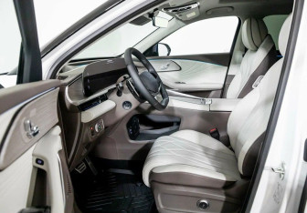 Подержанный автомобиль Exeed RX 2024 года (5 фото)