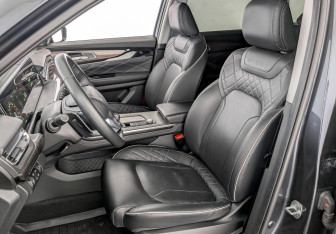 Подержанный автомобиль Exeed VX 2023 года (20 фото)