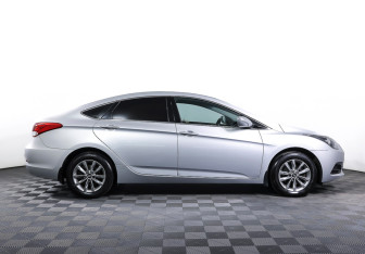 Подержанный автомобиль Hyundai i40 Sedan 2016 года (4 фото)