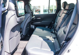 Новый Toyota Land Cruiser Suv 2025 (14 фото)