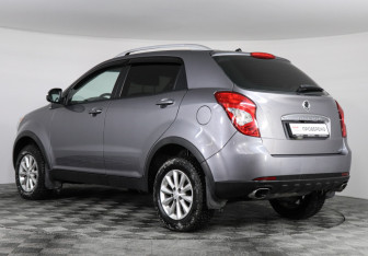 Подержанный автомобиль SsangYong Actyon 2013 года (7 фото)
