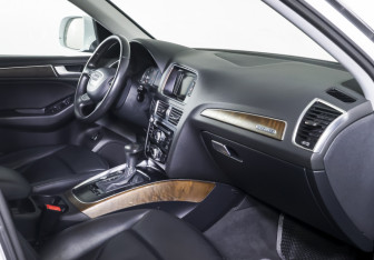 Подержанный автомобиль Audi Q5 2014 года (11 фото)