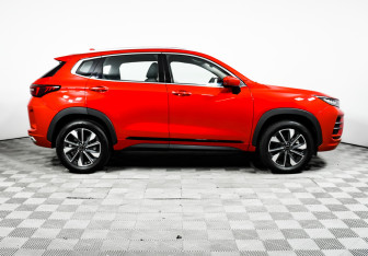 Подержанный автомобиль Exeed LX 2022 года (4 фото)
