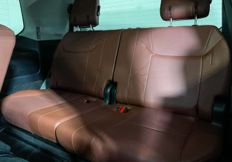 Подержанный автомобиль Lexus LX 2021 года (18 фото)