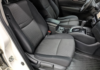Подержанный автомобиль Nissan X-Trail 2019 года (23 фото)
