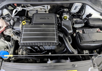 Подержанный автомобиль Skoda Rapid Liftback 2021 года (9 фото)