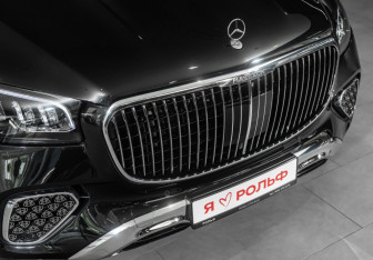 Новый Mercedes-Benz Maybach GLS 2025 (7 фото)