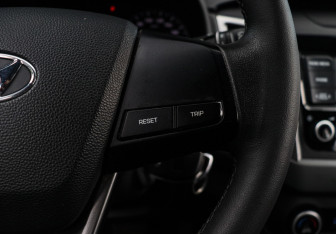 Подержанный автомобиль Hyundai Creta 2021 года (19 фото)