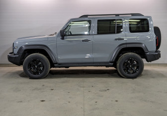 Новый Tank 300 2025 (3 фото)