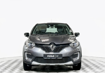 Подержанный автомобиль Renault Kaptur 2018 года (2 фото)