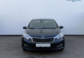 Подержанный автомобиль Kia Cerato Sedan 2015 года (2 фото)