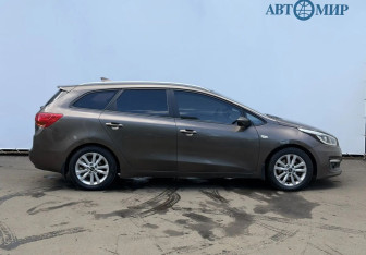 Подержанный автомобиль Kia Ceed Wagon 2018 года (4 фото)