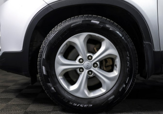 Подержанный автомобиль Kia Sorento 2016 года (22 фото)