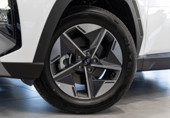 Новый Hyundai Tucson 2026 (13 фото)