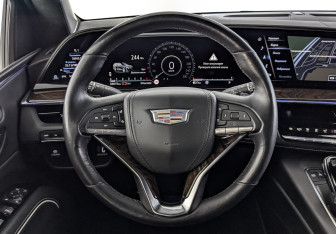 Подержанный автомобиль Cadillac Escalade Suv 2022 года (22 фото)
