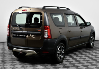 Подержанный автомобиль LADA (ВАЗ) Largus Wagon 2021 года (5 фото)