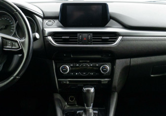 Подержанный автомобиль Mazda 6 Sedan 2018 года (9 фото)