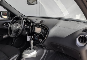 Подержанный автомобиль Nissan Juke 2018 года (12 фото)