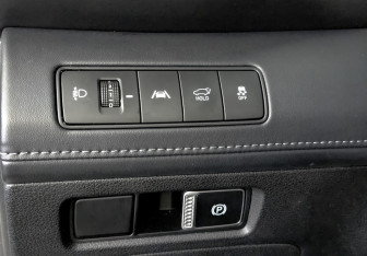 Подержанный автомобиль Hyundai Santa Fe 2021 года (27 фото)