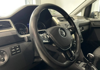 Подержанный автомобиль Volkswagen Caddy Compactvan 2016 года (13 фото)