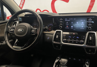 Подержанный автомобиль Kia Sorento 2020 года (12 фото)