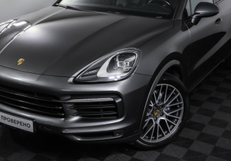 Подержанный автомобиль Porsche Cayenne 2020 года (24 фото)
