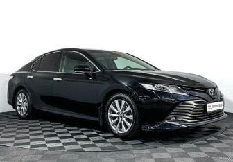 Подержанный автомобиль Toyota Camry Sedan 2018 года (3 фото)