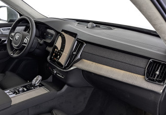 Новый Volvo XC90 2026 (9 фото)