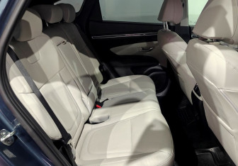 Подержанный автомобиль Hyundai Tucson 2024 года (16 фото)