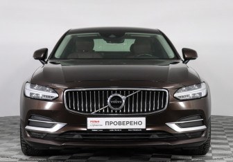 Подержанный автомобиль Volvo S90 2019 года (2 фото)