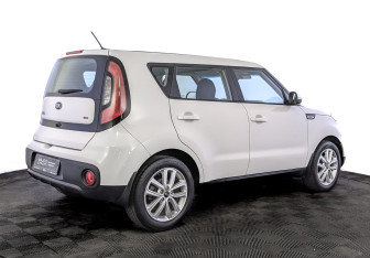 Подержанный автомобиль Kia Soul 2019 года (5 фото)
