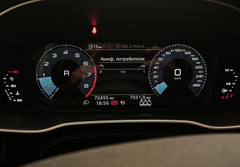Подержанный автомобиль Audi Q3 Sportback 2021 года (18 фото)