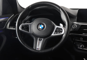Подержанный автомобиль BMW X3 2020 года (15 фото)