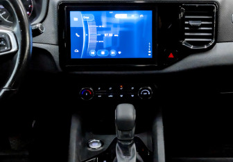 Подержанный автомобиль Chery Tiggo 4 2022 года (15 фото)